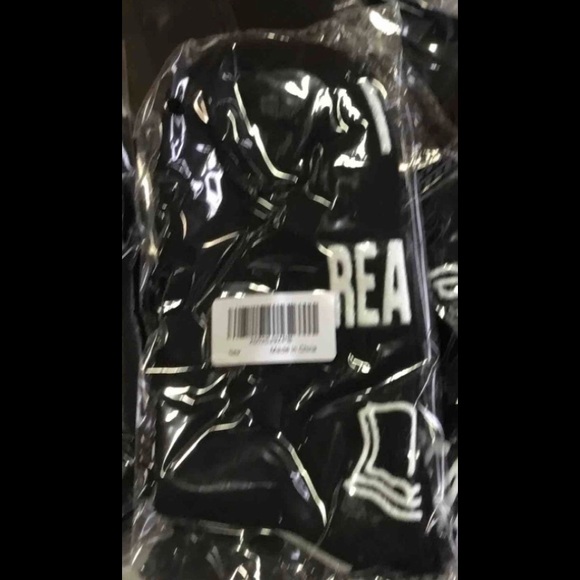 "Do not disturb, I'm Reading" Crew Socks - Picture 3 of 3